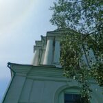 Одно из самых чудесных мест на киевском Подоле – это, на наш взгляд, Свято-Вознесенский Флоровский монастырь (расположенный на улице ФРоловской – ну перепутали буквы немного, ну бывает :))., фото, мебель Comfort Market